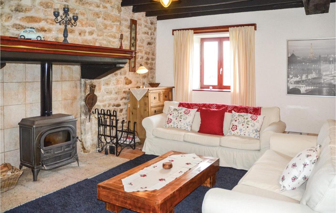 Beautiful Home In Montaudin With Wifi Exterior photo